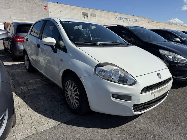 Fiat punto street, 2015 - afbeelding 16 van  22