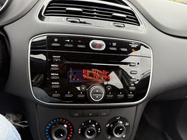 Fiat punto street, 2015 - afbeelding 2 van  26