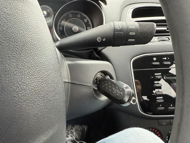 Fiat punto street, 2015 - afbeelding 6 van  26