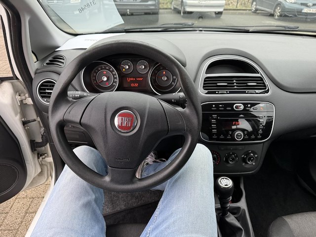 Fiat punto street, 2015 - afbeelding 26 van  26