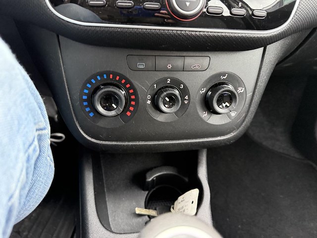 Fiat punto street, 2016 - afbeelding 3 van  23