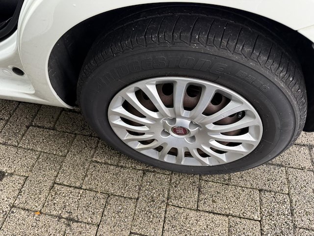 Fiat punto street, 2016 - afbeelding 10 van  23