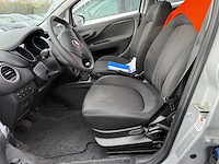Fiat punto street, 2016 - afbeelding 24 van  26
