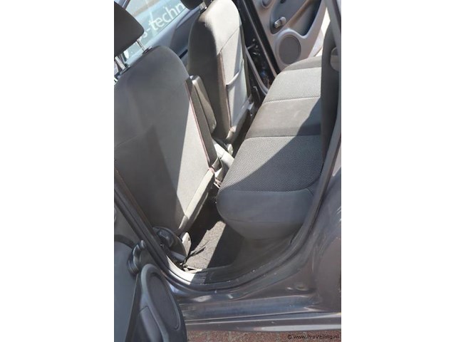 Fiat punto twin air turbo | benzine | apk tot september 2026 | bwjr. 2013|kenteken: 1-kjb-26 - afbeelding 9 van  24