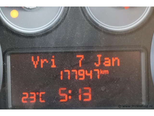 Fiat punto twin air turbo | benzine | apk tot september 2026 | bwjr. 2013|kenteken: 1-kjb-26 - afbeelding 10 van  24