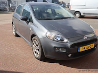 Fiat punto twin air turbo | benzine | apk tot september 2026 | bwjr. 2013|kenteken: 1-kjb-26 - afbeelding 1 van  24