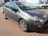 Fiat punto twin air turbo | benzine | apk tot september 2026 | bwjr. 2013|kenteken: 1-kjb-26 - afbeelding 22 van  24