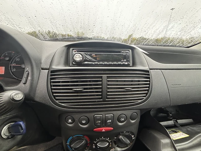 Fiat punto,2006 - afbeelding 2 van  30