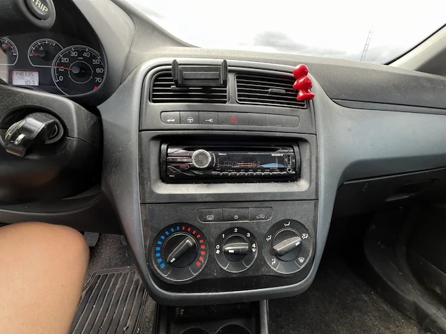 Fiat punto,2012 - afbeelding 33 van  34