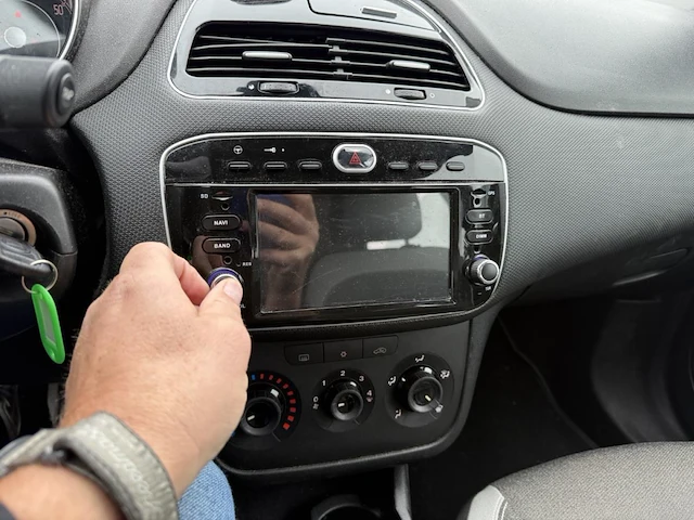 Fiat punto,2012 - afbeelding 2 van  28