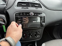 Fiat punto,2012 - afbeelding 2 van  28