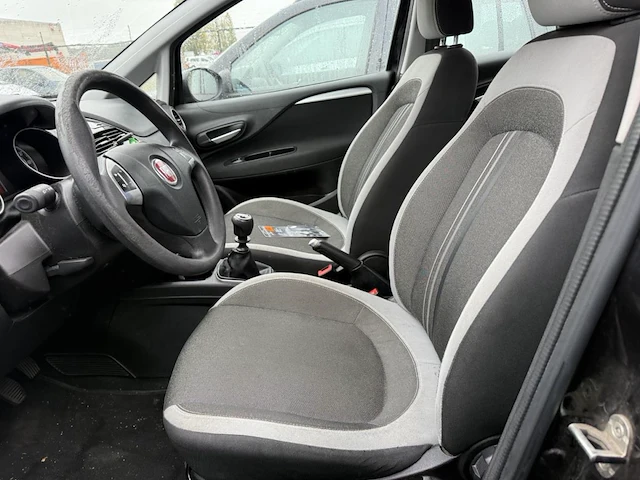 Fiat punto,2012 - afbeelding 26 van  28