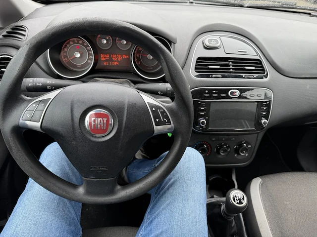Fiat punto,2012 - afbeelding 27 van  28