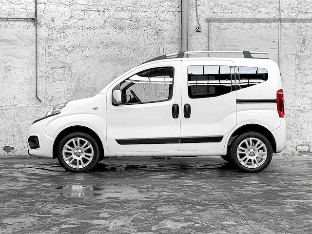Fiat qubo 77pk 2018 - afbeelding 43 van  43
