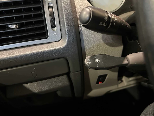 Fiat scudo westfalia van conversion camper sf-010-n - afbeelding 13 van  36