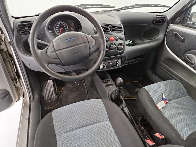 Fiat seicento 1.1 team, 10-lz-ft - afbeelding 14 van  14