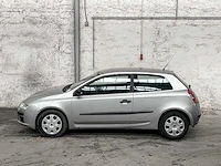 Fiat stilo 1.2-16v active 80pk 2003, 76-nk-lb - afbeelding 4 van  41
