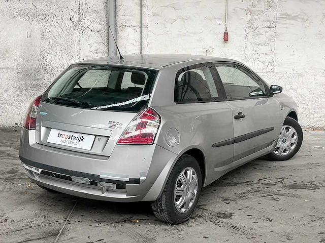 Fiat stilo 1.2-16v active 80pk 2003, 76-nk-lb - afbeelding 13 van  41