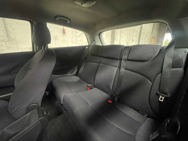 Fiat stilo 1.2-16v active 80pk 2003, 76-nk-lb - afbeelding 20 van  41