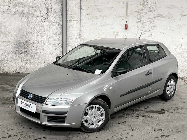 Fiat stilo 1.2-16v active 80pk 2003, 76-nk-lb - afbeelding 23 van  41