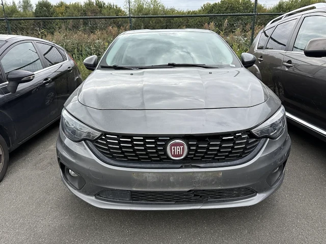 Fiat tipo hatchback 1.4i tech edition 95, 2018 - afbeelding 12 van  30