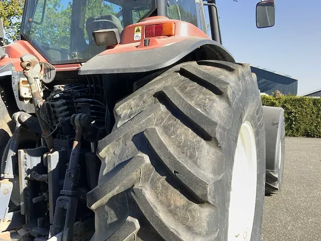 Fiatagri g210 vierwielaangedreven landbouwtractor - afbeelding 8 van  26