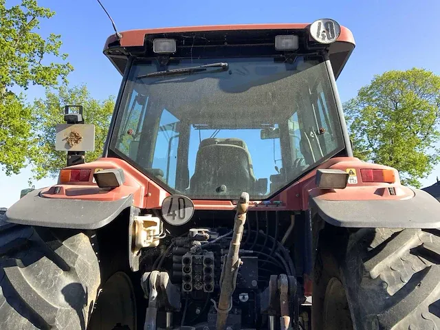 Fiatagri g210 vierwielaangedreven landbouwtractor - afbeelding 11 van  26
