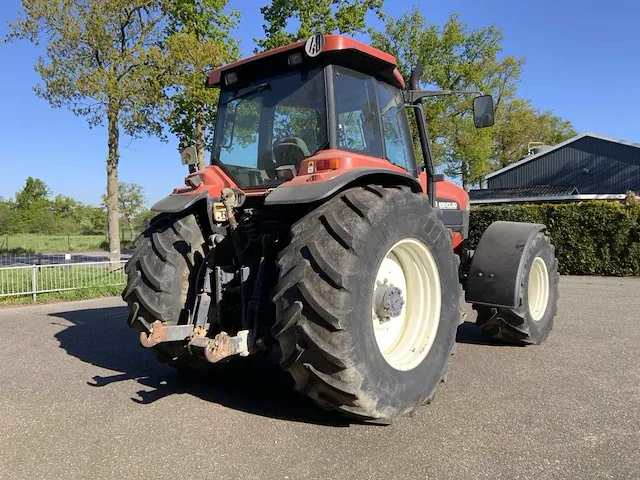 Fiatagri g210 vierwielaangedreven landbouwtractor - afbeelding 20 van  26