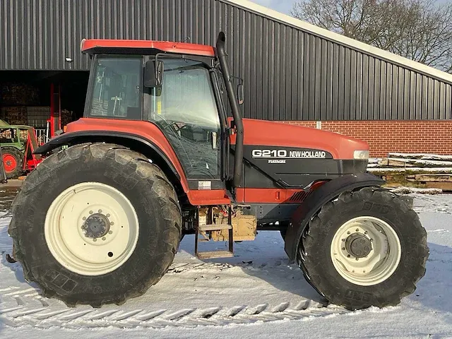 Fiatagri g210dt vierwielaangedreven landbouwtractor - afbeelding 34 van  39