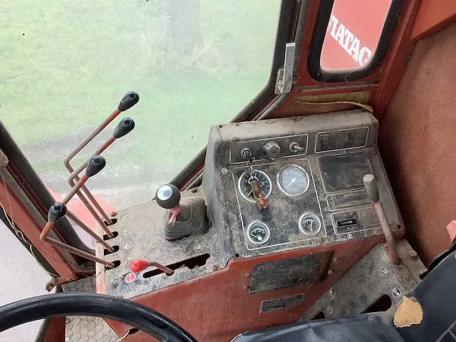Fiatagri/laverda combine - afbeelding 5 van  16