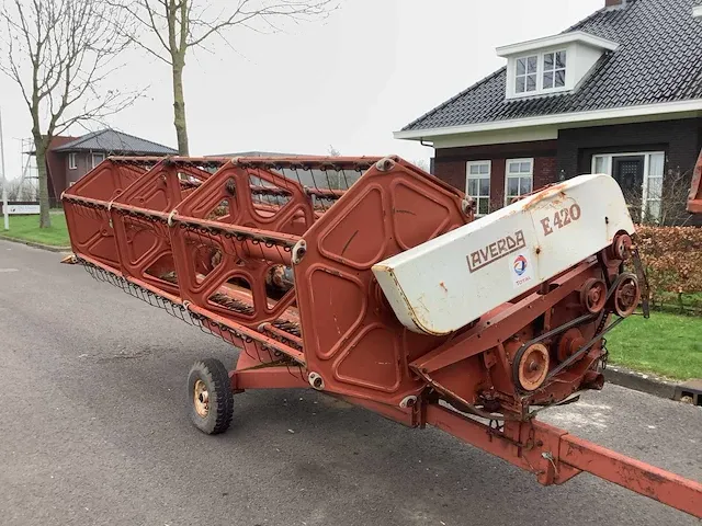 Fiatagri/laverda combine - afbeelding 11 van  16