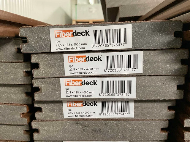 Fiberdeck vlonderplank 4000x 138x22,5mm (34x) - afbeelding 3 van  5