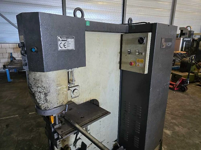 Ficep - 2006 - 801 - ponsmachine - afbeelding 4 van  11