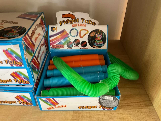 Fidget tubes met licht (7x) - afbeelding 2 van  2