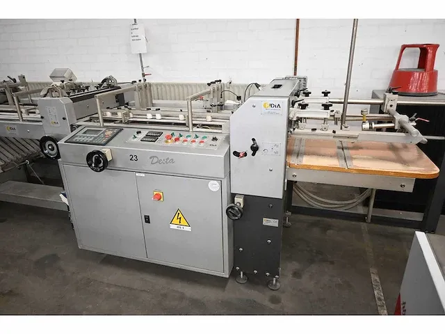 Fidia - desta - vouw - plakmachine combinatie met bauer hhs lijm machine- 2006 - afbeelding 3 van  7