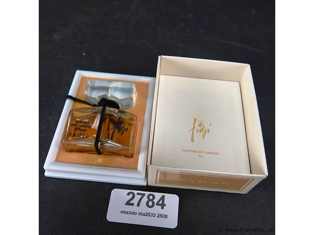 Fidji. guy laroche paris parfums - afbeelding 1 van  5