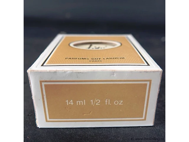 Fidji. guy laroche paris parfums - afbeelding 4 van  5
