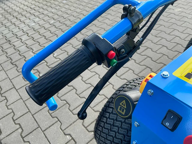 Field d300enp elektrische knikdumper - afbeelding 21 van  32