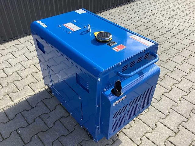 Field energy 3500 dgs 400/230 volt stroomgenerator / aggregaat diesel - afbeelding 7 van  12