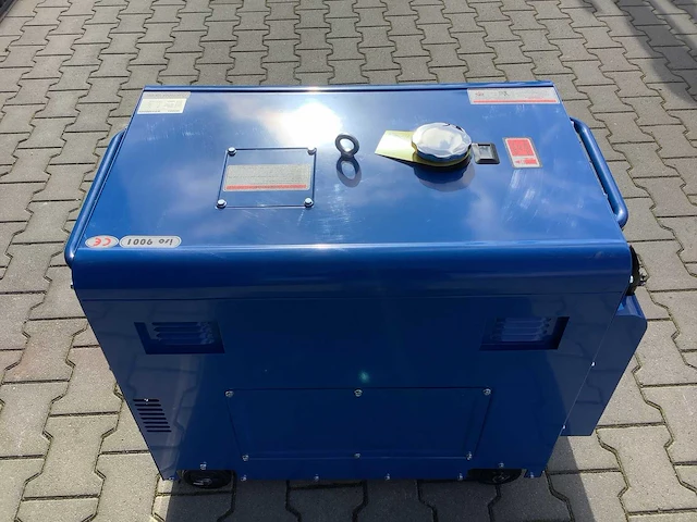 Field energy 3500 dgs 400/230 volt stroomgenerator / aggregaat diesel - afbeelding 8 van  12