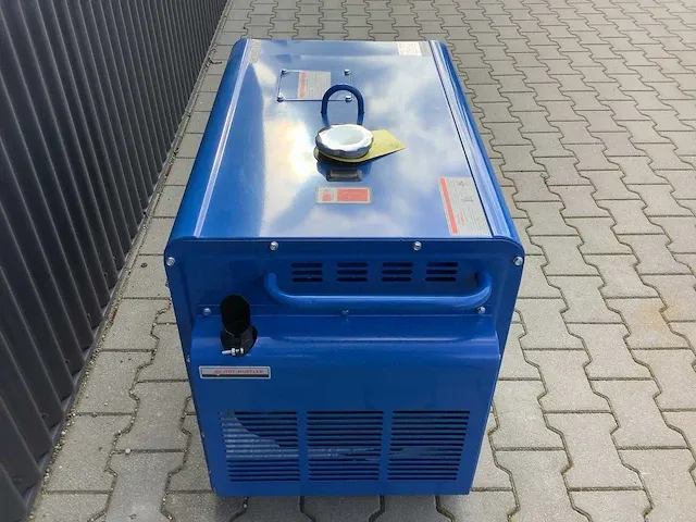 Field energy 5500 dgs 400/230 volt stroomgenerator / aggregaat diesel - afbeelding 9 van  12