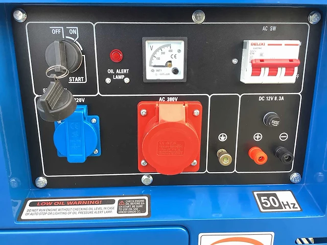 Field energy 9500 dgs 400/230 volt stroomgenerator / aggregaat diesel - afbeelding 9 van  12