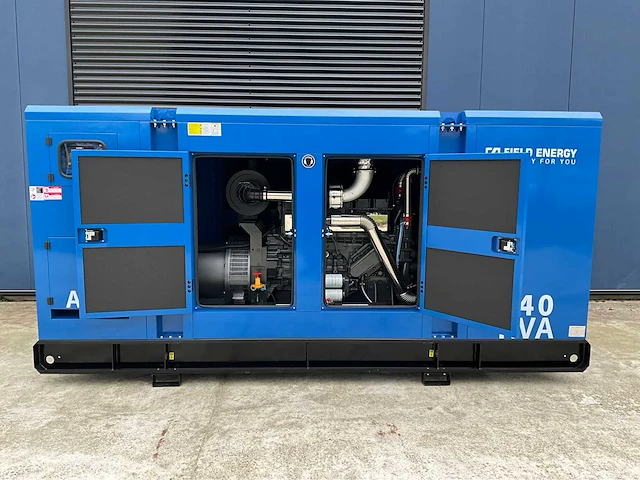 Field energy noodstroom aggregaat / generator 440 kva - ats - 6 cilinder dieselmotor - afbeelding 25 van  26