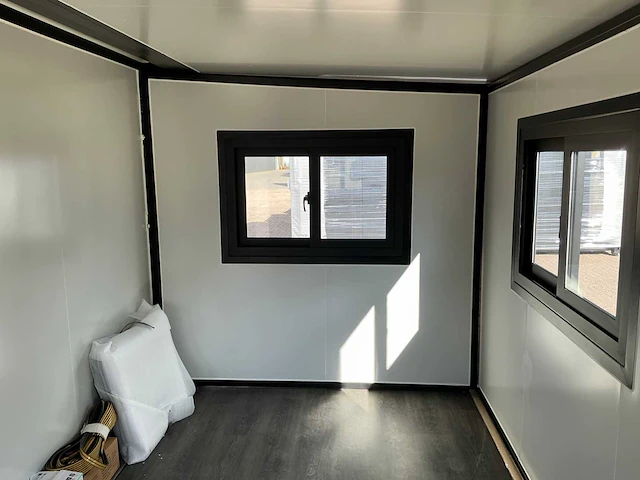 Field facilities mobiele woonunit / tiny home / chalet met badkamer - afbeelding 6 van  40
