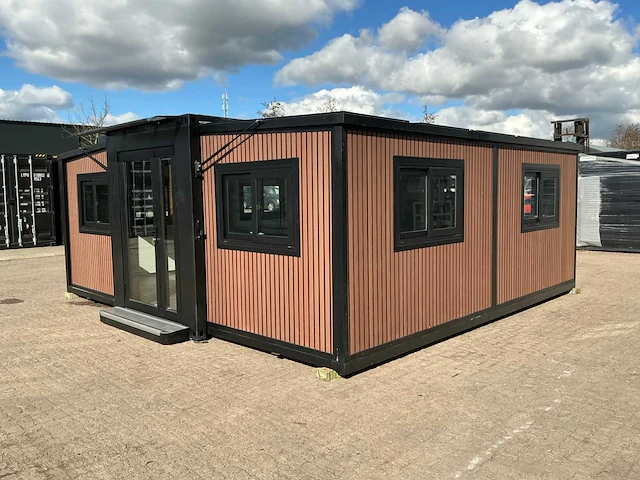 Field facilities mobiele woonunit / tiny home met badkamer - afbeelding 1 van  44