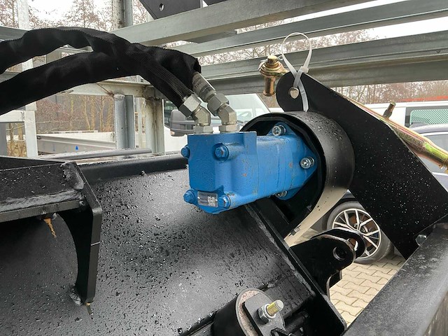 Field industries aanbouwfrees met pakrol voor schranklader/"bobcat" - afbeelding 5 van  6