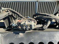 Field industries hydraulische afwerkmachine met opvangbak - afbeelding 16 van  18