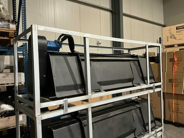 Field industries hydraulische sleufvuller - afbeelding 4 van  7