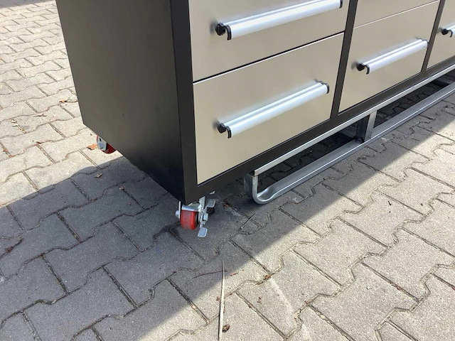Field industries rvs stainless werkplaatskast - afbeelding 12 van  12