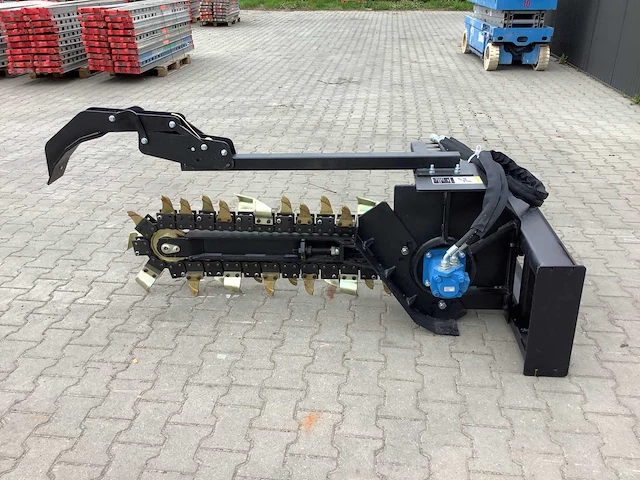 Field industries trencher / kettinggraver - afbeelding 5 van  16